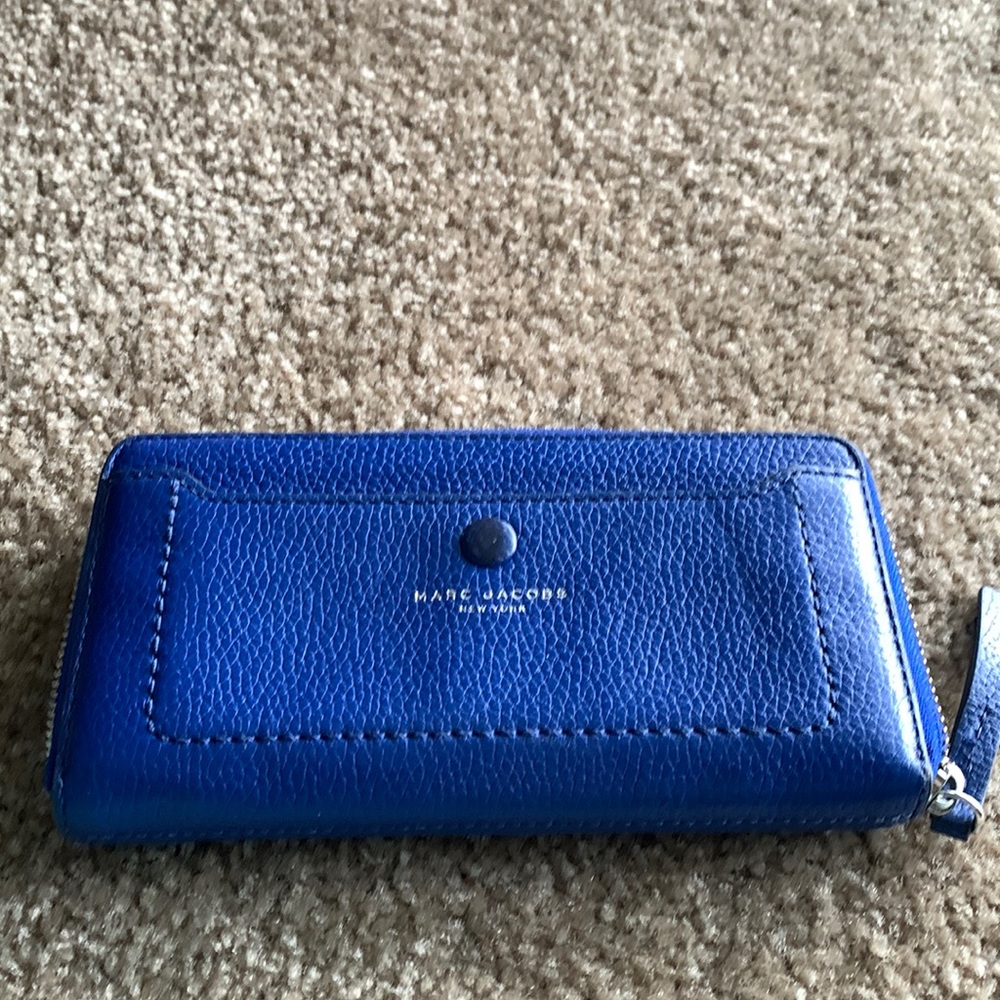 Marc Jacobs wallet